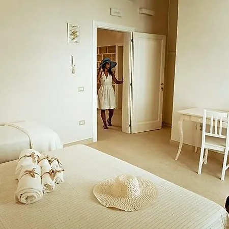 Bed and breakfast La Dimora Di Teti 3*