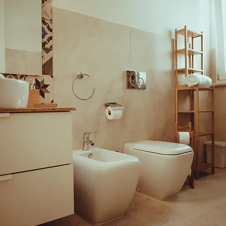 Bed & Breakfast La Dimora Di Teti 3*