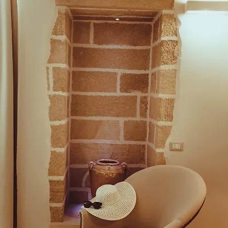 Frühstückspension La Dimora Di Teti 3*